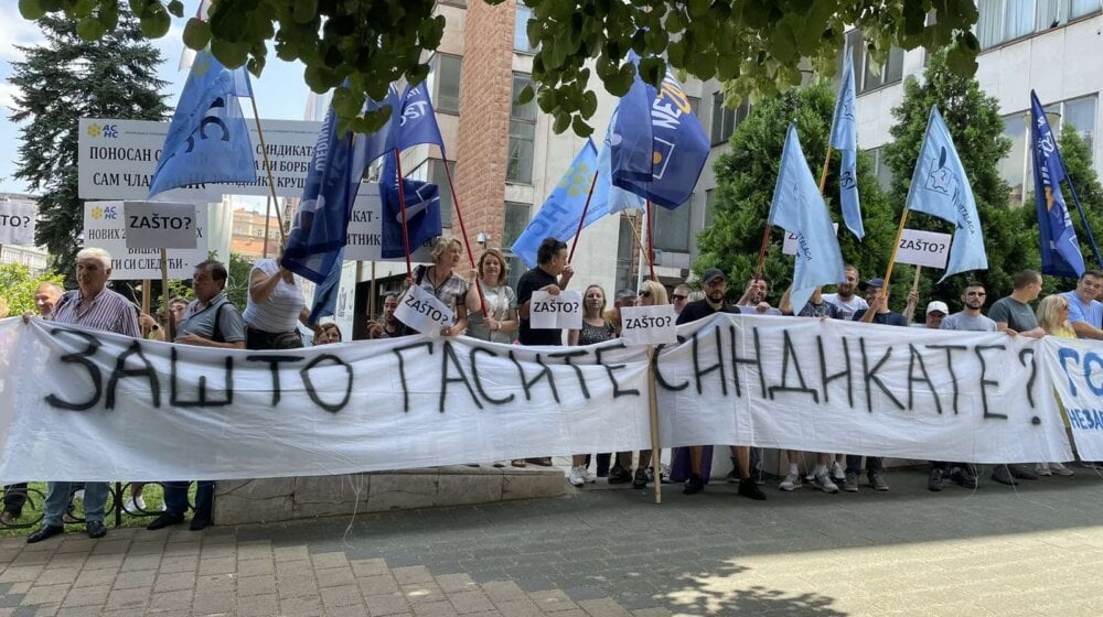 "Ako se problemi ne reše, pozvaćemo na veliki protest": Sindikati "Krušika" zadovoljni sastankom u Ministarstvu, čeka se Bratislav Gašić 1