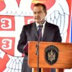 Dačić se nije izričito izjasnio o Vučićevom pozivu na referendum o razrešenju 10