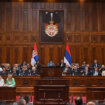 "Ko je stvarno doveo Rio Tinto u Srbiju": Kako su poslanici vladajuće koalicije dobili novi omiljeni argument tokom rasprave u Skupštini? 11