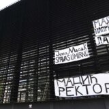 Rektor ugasio klima uređaje u Rektoratu, studenti prekinuli blokadu zbog neizdrživih uslova 15