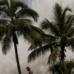 Uragan Beril pogodio Jamajku: Poginulo sedam osoba, udari vetra od 215 kilometara na sat 11