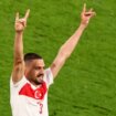 Ko su Sivi vukovi, čijim je pozdravom turski reprezentativac Merih Demiral proslavio gol zbog čega je suspendovan? 13