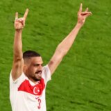 Ko su Sivi vukovi, čijim je pozdravom turski reprezentativac Merih Demiral proslavio gol zbog čega je suspendovan? 16