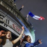 "Makron je u činu ludosti zabio nož u leđa i sebi i Evropi": Kolumnista Gardijana analizira izbore u Britaniji i Francuskoj 3