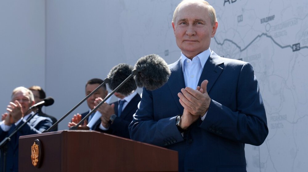 "Jedan od deset Rusa bi poverovao u postojanje vanzemaljaca ako Putin tako kaže": Šta je pokazalo istraživanje u koje je uvid imao TASS? 8