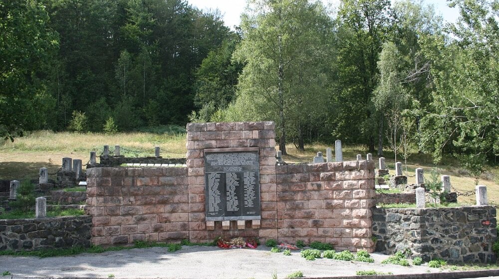 Nevidljivo groblje na Bukovima: "Streljati 100 za jednog ubijenog i 50 za jednog ranjenog Nemca" 12