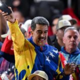 Izbori u Venecueli: Maduro tvrdi da je osvojio treći predsednički mandat, opozicija ga optužuje za prevaru 9