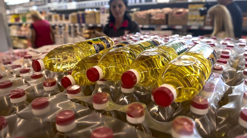 Vijesti: Crna Gora oko 90 odsto suncokretovog ulja uvozi iz Srbije, Ministarstvo traži odgovore zbog prekida snabdevanja 1