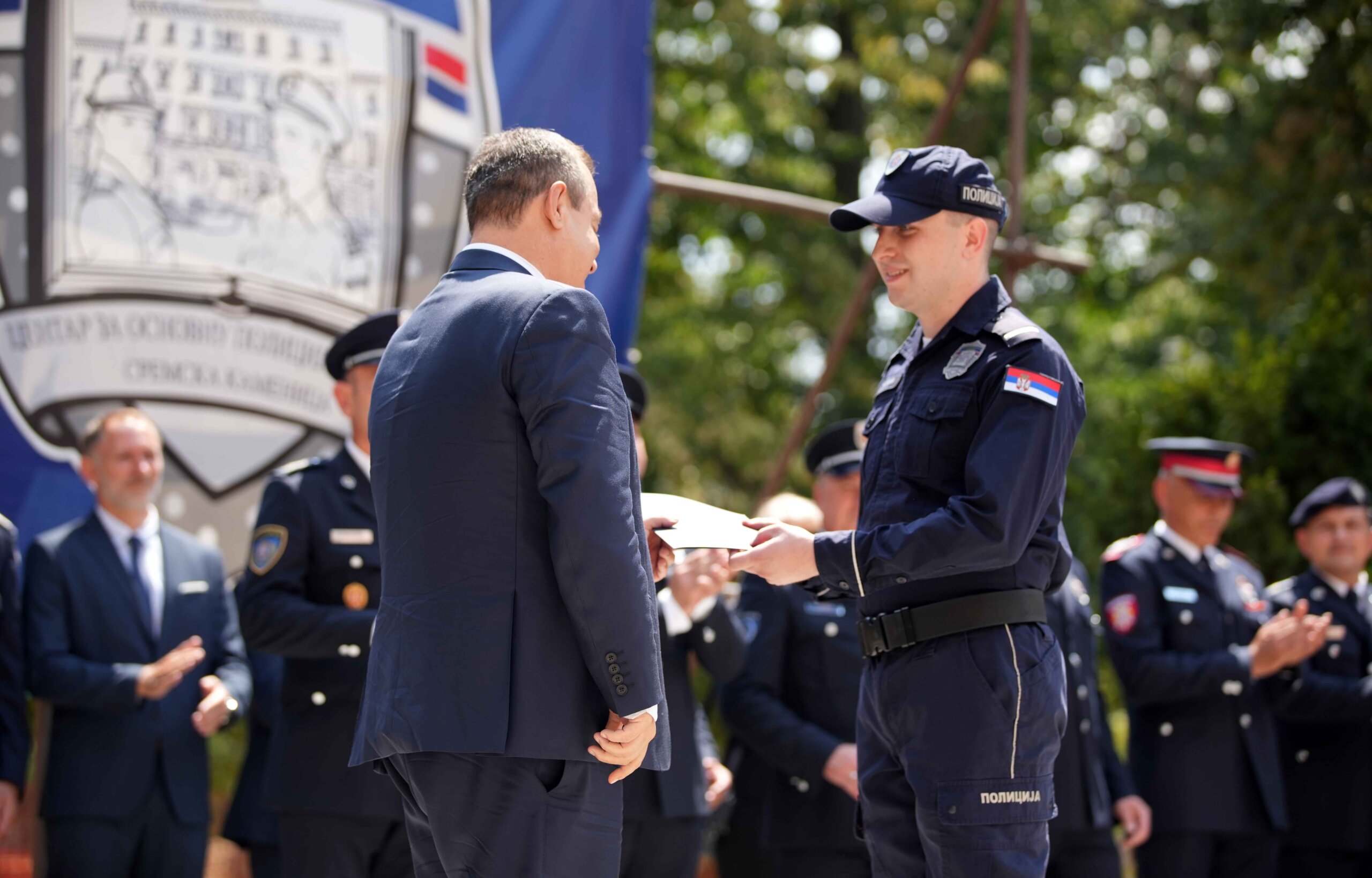 Održana svečana promocija 44. klase polaznika Centra za osnovnu policijsku obuku u Sremskoj Kamenici 3