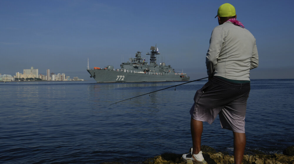 Ruski vojni brodovi stigli na Kubu 10