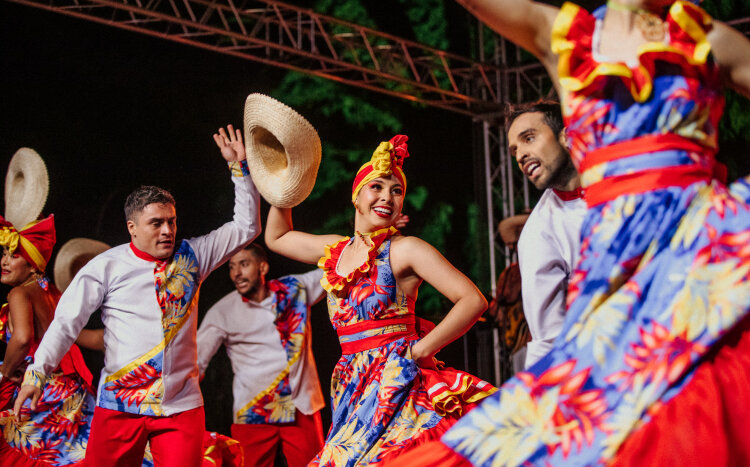 Kragujevac ponovo u ritmu ESTAM-a i praznika igre: Otvoren Međunarodni festival folklora (FOTO) 1