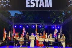 Kragujevac ponovo u ritmu ESTAM-a i praznika igre: Otvoren Međunarodni festival folklora (FOTO) 3