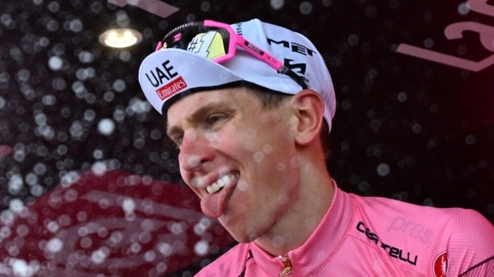Tadej Pogačar pobedio u četvrtoj etapi Tur d'Fransa i obukao "žutu majicu" 2