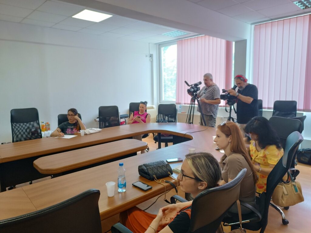 Televizija je za Kragujevčane i dalje neprikosnoveni izvor informacija: Istraživanje Crte i Res Publike 5