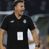 Trener Partizana razočaran partijom svog tima protiv Ukrajinaca: Nismo sposobni da igramo u Evropi 11