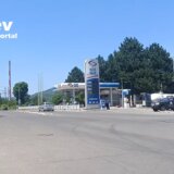 Zatvorene dve NIS-ove benzinske pumpe u Kosovskoj Mitrovici 11