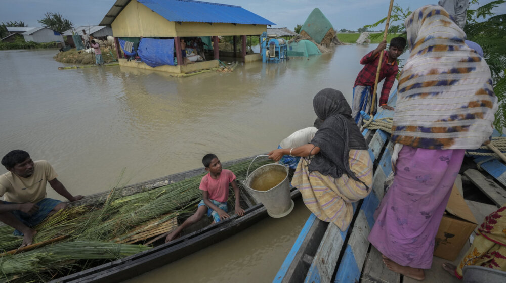 U poplavama i bujicama u Indiji i Bangladešu devet mrtvih 9