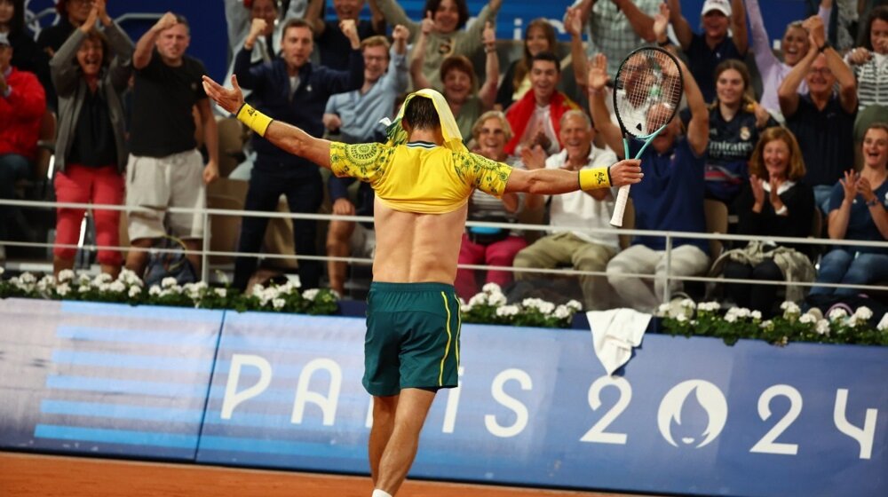 Reakcija Australijanca Ebdena kada je protiv Đokovića uzeo prvi olimpijski gem (VIDEO) 13