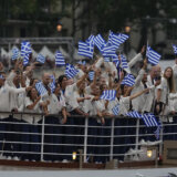 (UŽIVO) Svečano otvaranje Olimpijskih igara u Parizu: Senom plove veliki čamci i male barke 9