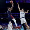 Ameri bili pa prošli: Košarkaši Srbije i u neizbežnom porazu imali pravo da stidiljivo poruče "vidimo se u finalu", dalje neka igraju za to 15