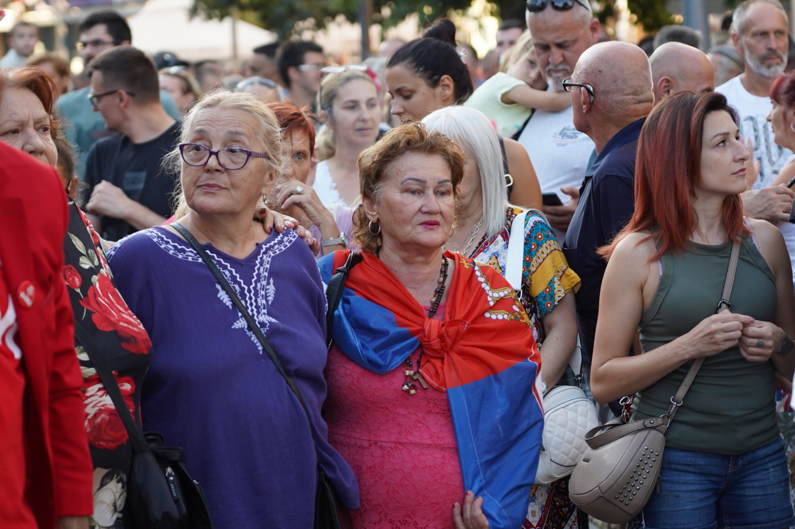 "Crni Švabo, što si opet doš'o kad znaš kako ti je deda proš'o": Kako je izgledao najmasovniji protest protiv "Rio Tinta" u Šapcu? (FOTO) 30