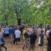 Novosađani se okupili u Železničkom parku u znak podrške ljudima u Loznici: Ako se usvoji novi prostorni plan i dozvoli izgradnja rudnika, počinju blokade 21