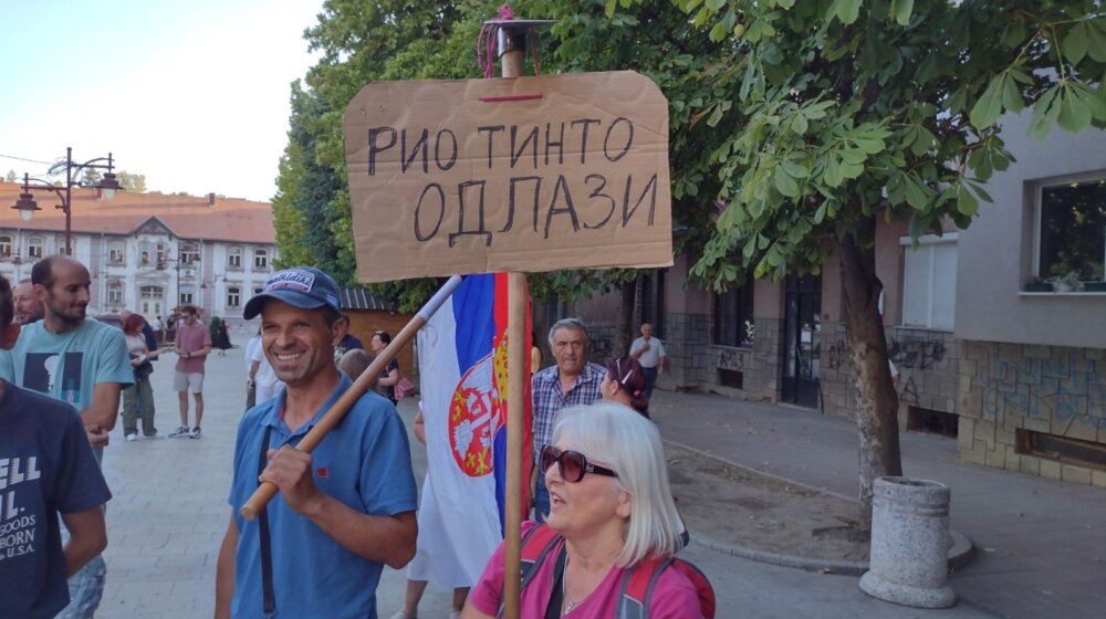 Počeo skup protiv rudarenja u Aranđelovcu: "Ne dam, bre" 9