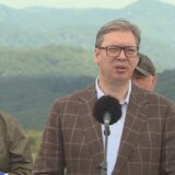 Stiže "Komarac 2": Vučić najavio opremanje vojske dronovima samoubicama do septembra 9