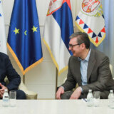 Vučić primio u oproštajnu posetu izraelskog ambasadora Vilana 8
