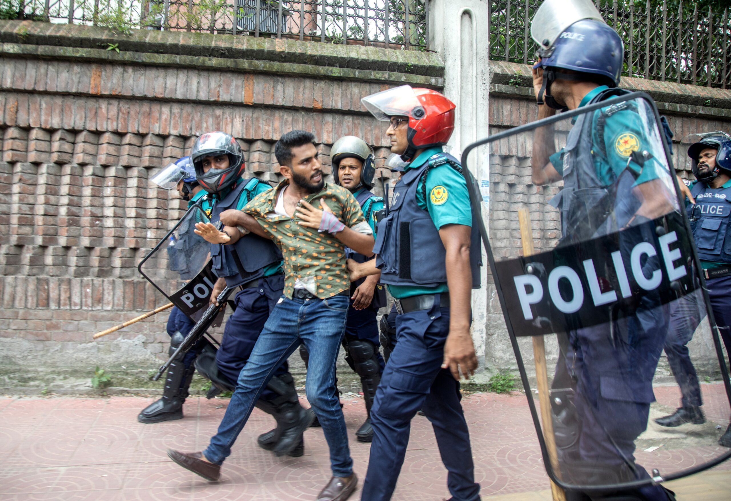 Šta se to dešava u Bangladešu? (FOTO, VIDEO) 2