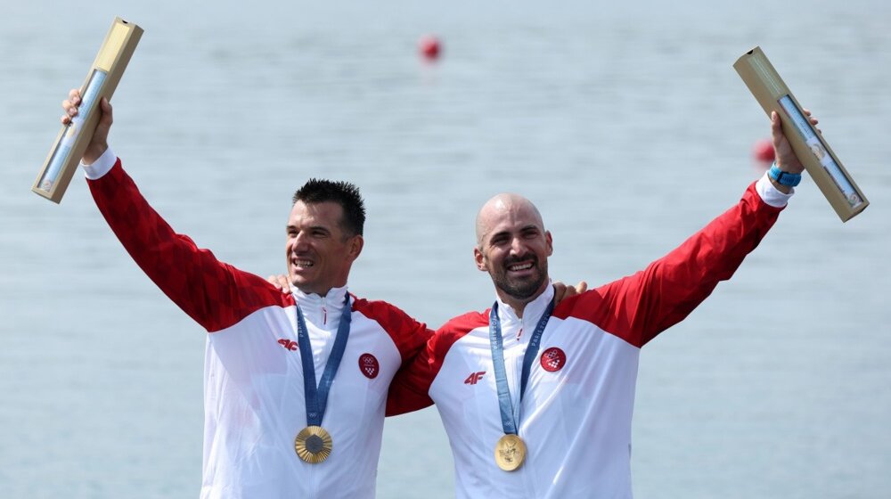 Hrvatski veslači braća Sinković odbranili olimpijsko zlato u dvojcu bez kormilara 10