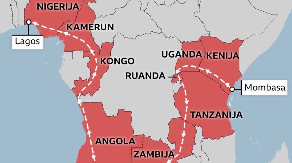 Udoh Ebaide Džoj putuje motorom sama po Africi 11