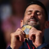 Olimpijske igre u Parizu 2024: Zlato Đokovića za Srbiju, basketaši eliminisani, sprint na 100 metara odlučen za 0.005 sekundi 9