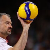 Olimpijski pregled, 10. dan: Slovenija ispala u odbojci, Nikola Grbić u polufinalu 5