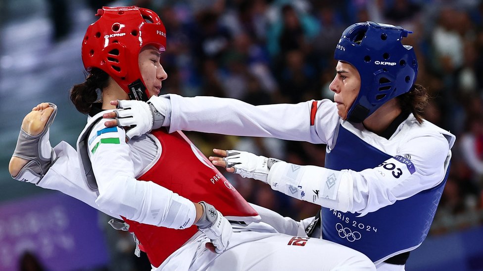 Olimpijske igre u Parizu 2024: Tekvondistkinja Aleksandra Perišić još u igri za medalju, kajakaši bez odličja, vaterpolisti u pohodu na finale 10