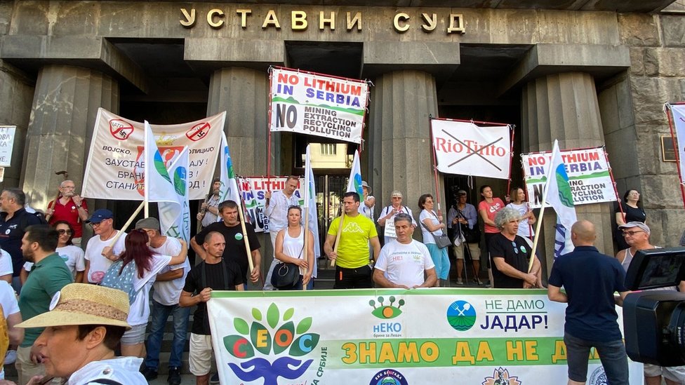 Rio Tinto u Srbiji: Protest u Beogradu protiv iskopavanja litijuma 10