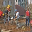 Već deceniju više od 25.000 ljudi godišnje trajno napušta Srbiju: Gde najviše odlaze radnici iz Srbije, a odakle dolaze kod nas? 11