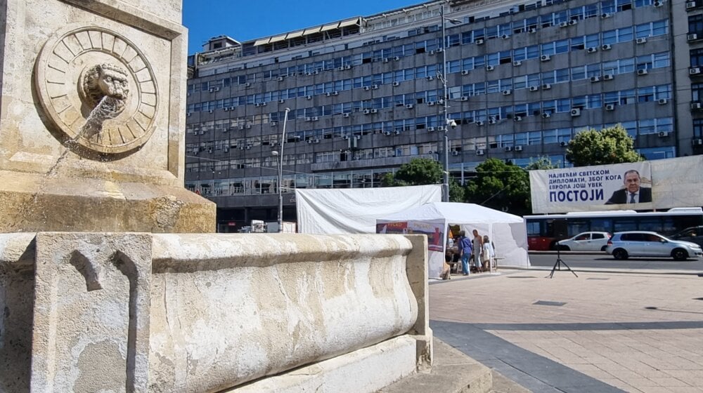 Dostojni Srbije i dalje na Terazijama gde će sutra biti ekološki protest 1