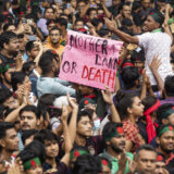 Demonstracije u Bangladešu: Broj poginulih porastao na 300 5