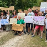 "Ako prođe prva minihidroelektrana, proći će i narednih osam": Sagovornica Danasa o protestima na reci Uni 5