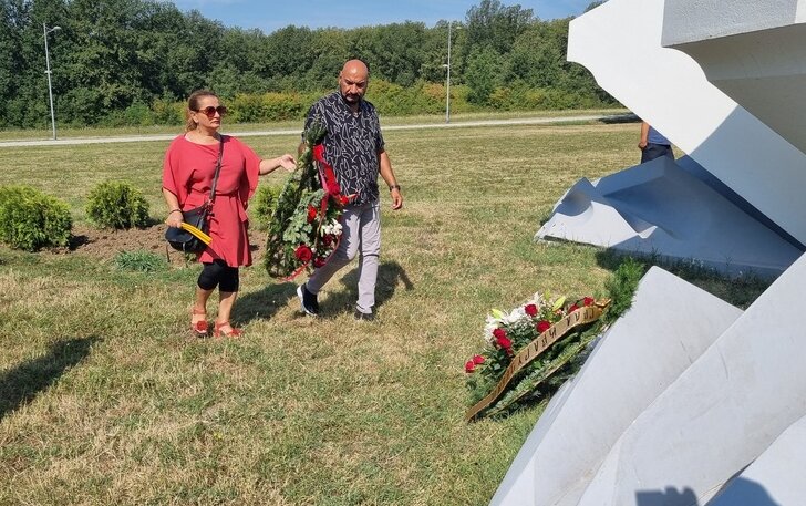 U Kragujevcu obeležen Dan sećanja na romske žrtve u Drugom svetkom ratu 7