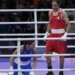 Italijanska bokserka predala meč protiv biološkog muškarca: Odbila da pruži ruku, klekla na ring i rasplakala se (VIDEO) 10