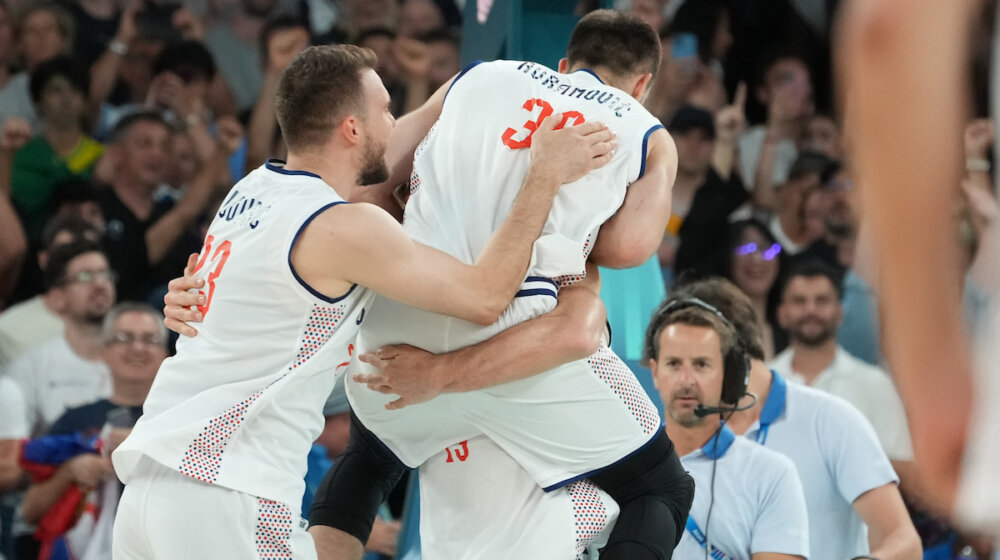 Preokret za istoriju, Jokić pokazao da je najbolji na svetu: Mediji “iz regiona” o pobedi košarkaša Srbije nad Australijom 6