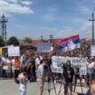 "Hapse nas da proteraju sve Srbe": Kako je izgledao protest više stotina Srba u Pasjanu zbog hapšenja petorice sunarodnika? 15