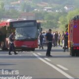 Sudar gradskog autobusa i kamiona između Umke i Ostružnice, jedna osoba poginula, 20 povređeno 6