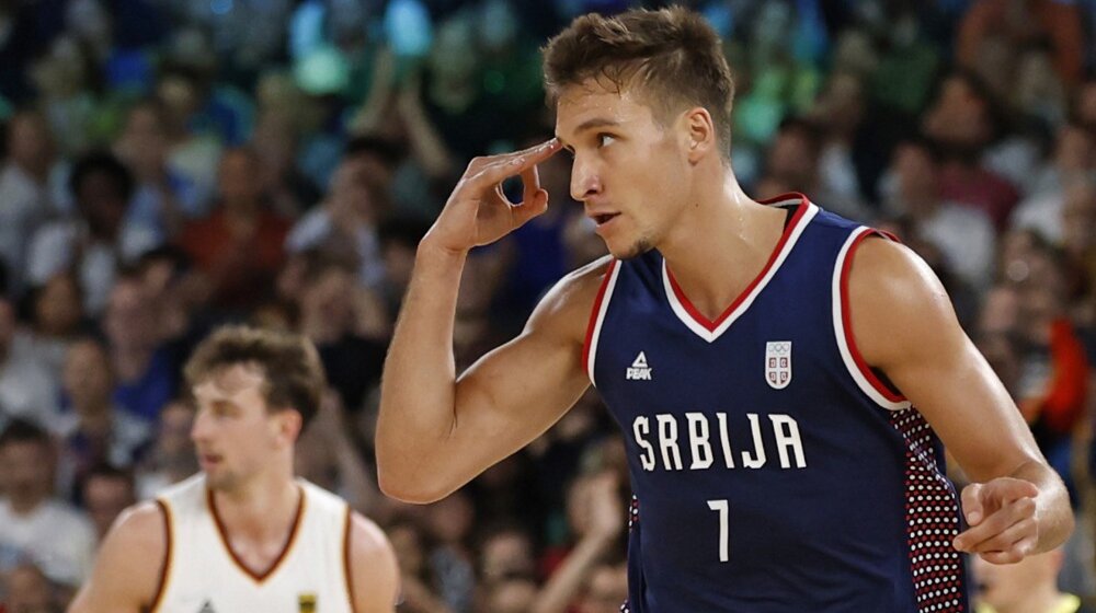 Bogdan Bogdanović prve čestitke za bronzu primio od Karmela Entonija (FOTO) 1