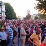 "I levi i desni jednako su besni": Hiljade građana na niškom protestu protiv rudarenja litijuma 10