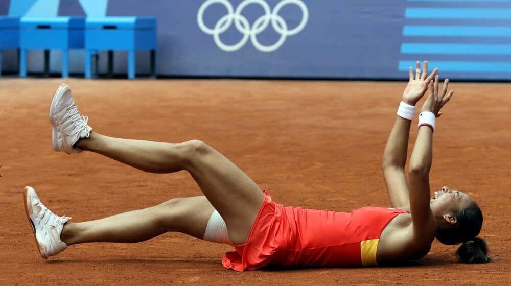 Poraz Poljakinje Ige Švjontek na Rolan Garosu posle 1.149 dana: Kineskinja Ćinven Dženg prvi finalista iz Azije u olimpijskom tenisu 1
