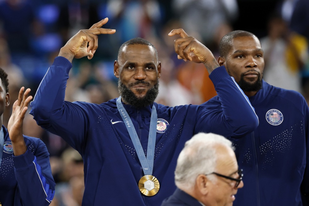 Gasol uručio bronzane medalje košarkašima Srbije, a Lalović zlata Amerikancima (FOTO, VIDEO) 5