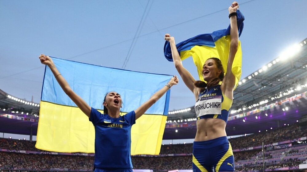 Da li bi Angelina Topić uzela medalju: Mahučih zlatna, bronza podeljena sa 1.95 m, a srpska atletičarka išla preko 1.92 i sa prelomom u stopalu... 11